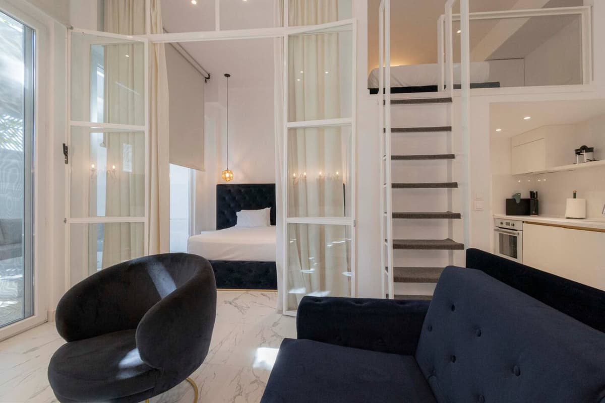 4 Elemental Living Suites - Water Nea Moudania