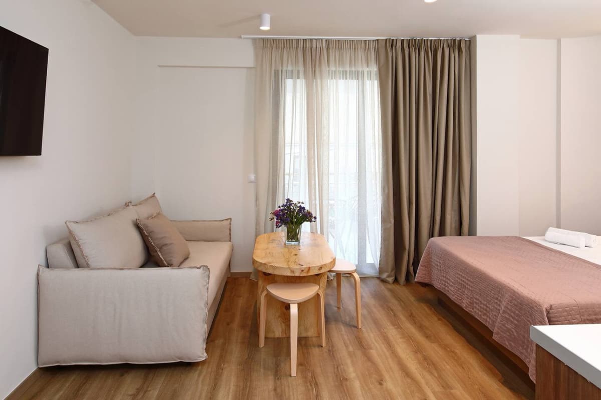 Local Suite 4 - Nea Moudania Halkidiki